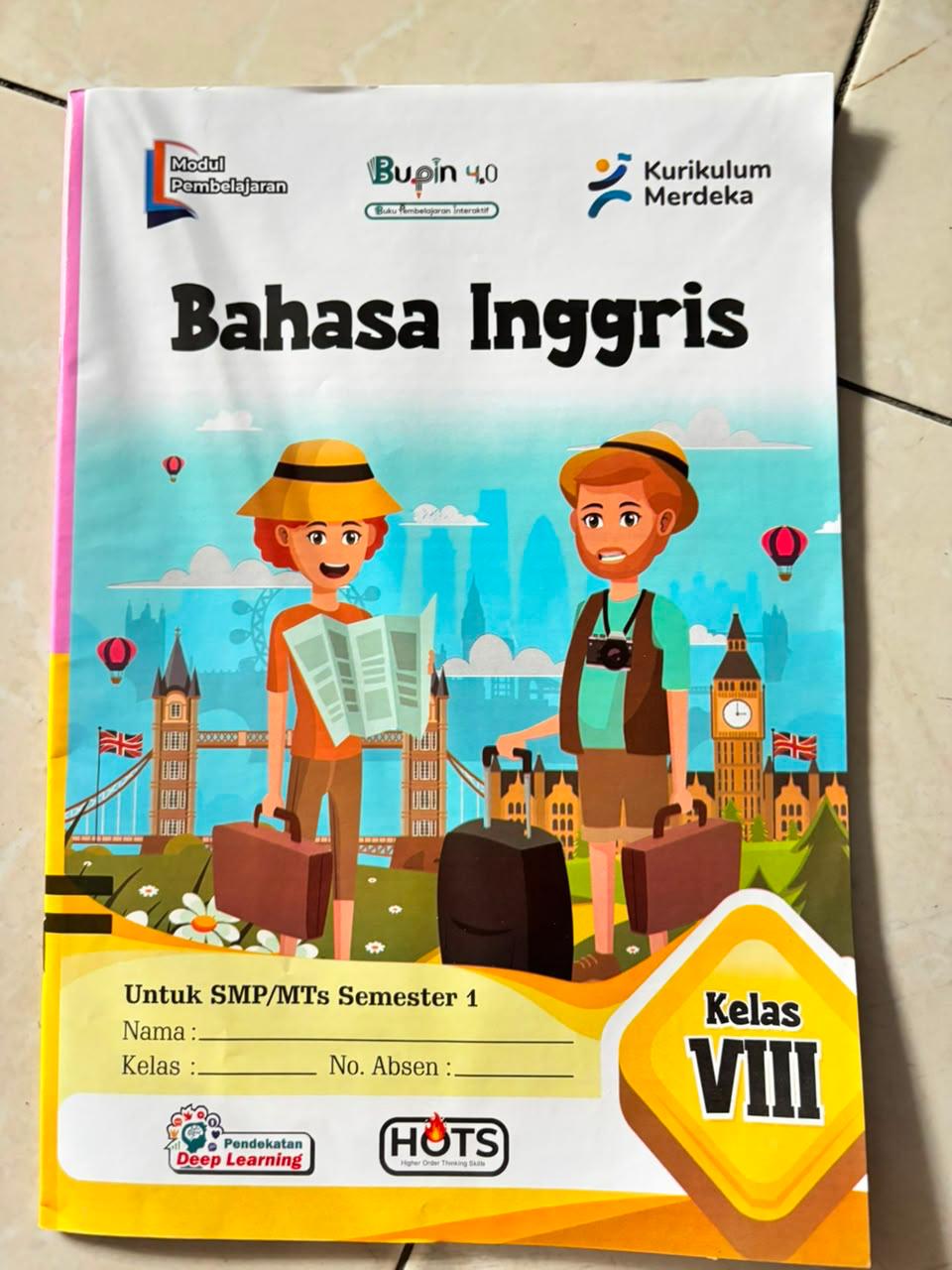 Buku Bahasa Inggris - Kelas VIII (8)